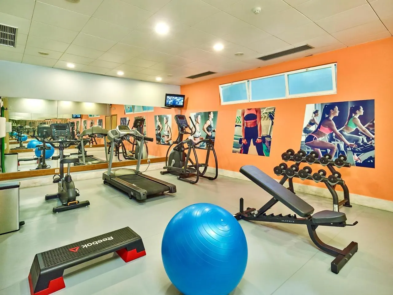 Oceanus Aparthotel Албуфейра 4*,