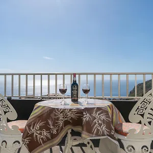 Teixeira , Arco da Calheta (Madeira) Portugal