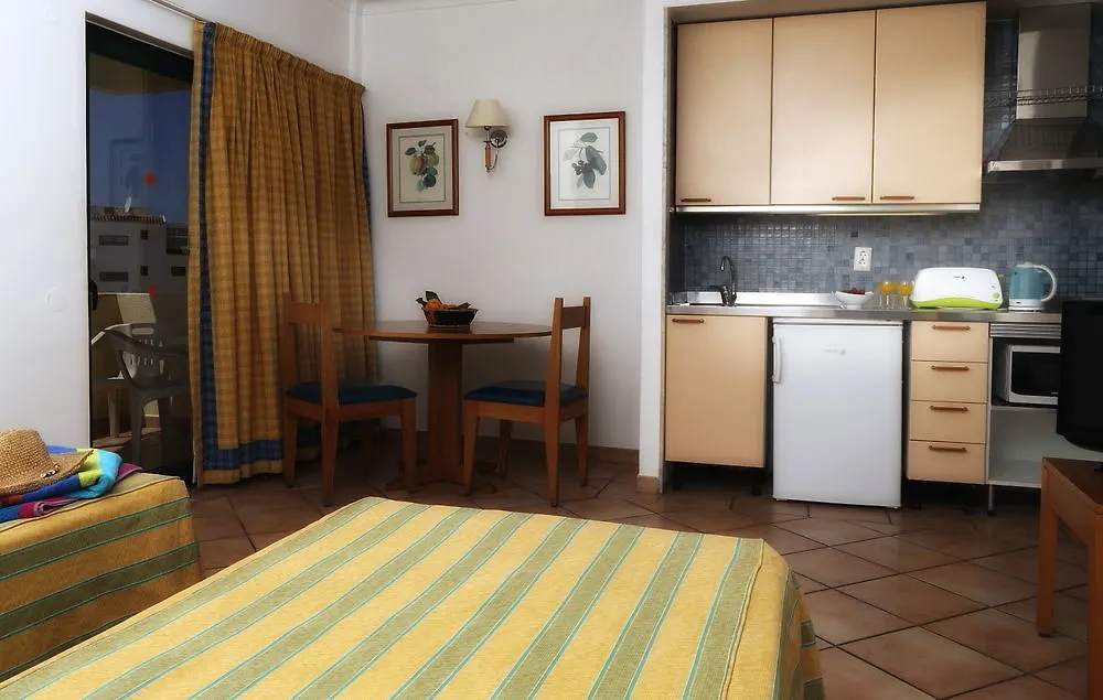 Oceanus Aparthotel Albufeira 4*,